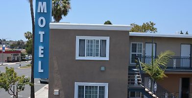 carlyle motel